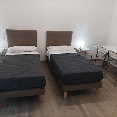 Camere Scandellara 24 โบโลญญา ภายนอก รูปภาพ