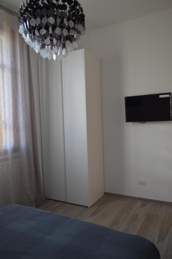 Camere Scandellara 24 โบโลญญา ภายนอก รูปภาพ