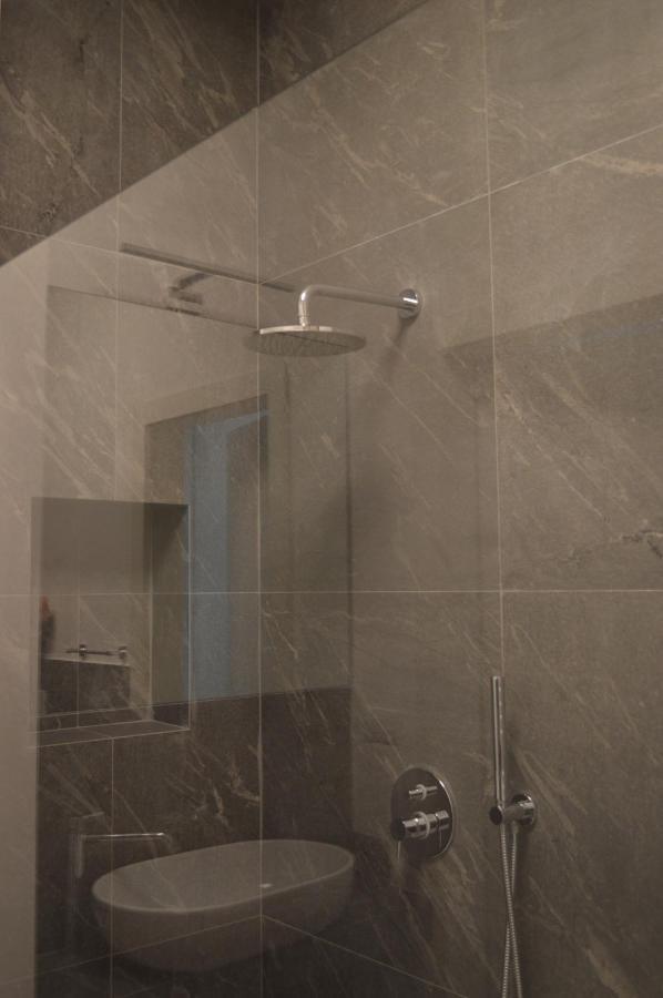 Camere Scandellara 24 โบโลญญา ภายนอก รูปภาพ